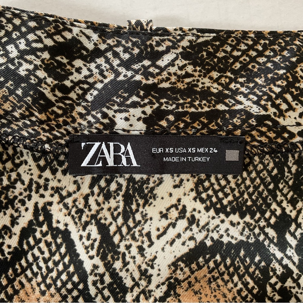 Zara Snakeskin Print Skirt / Skort - Picture 5 of 6